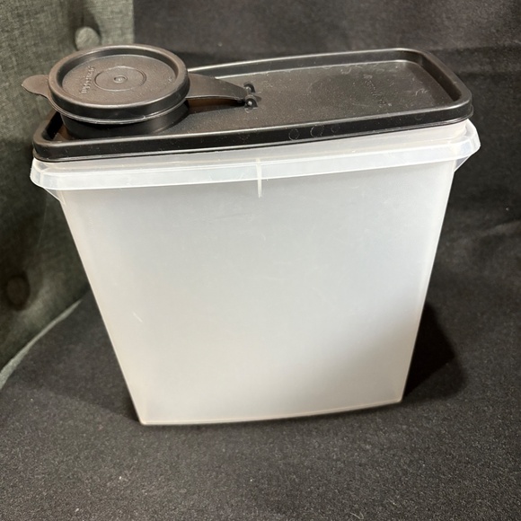 TUPPERWARE Clear Storage Container #469 Black Lid #7882 & Snap Top #471 - Picture 4 of 5